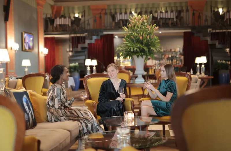 Feeling the Room: Why Emotional Intelligence Outperforms Experience in Companion Bookings
